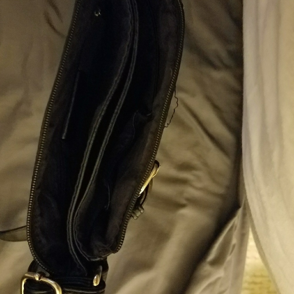 Purse - Picture 3 of 3